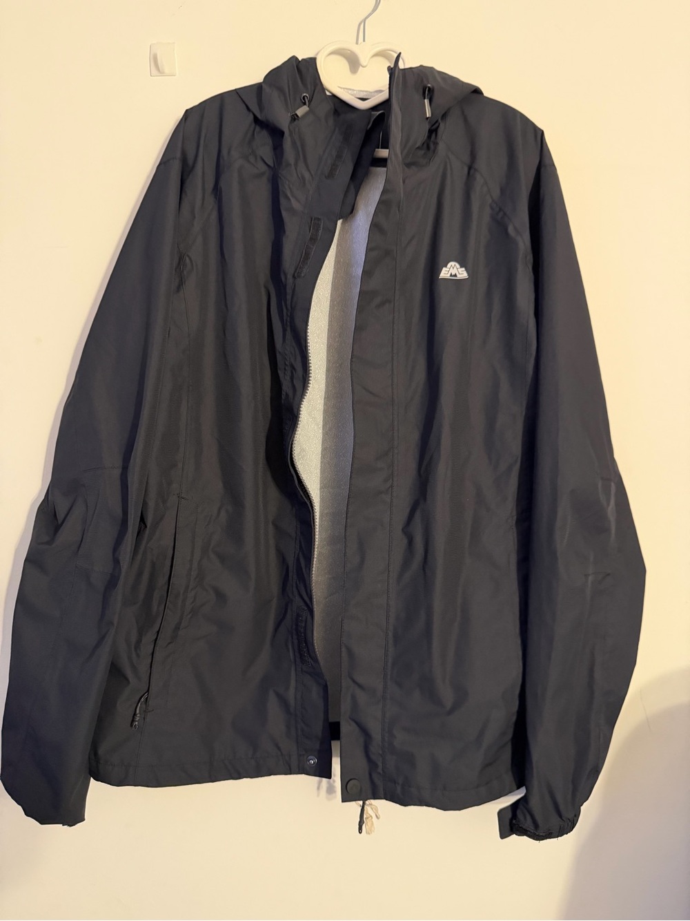 Eastern Mountain Sports Black Hooded Windbreaker Jacket